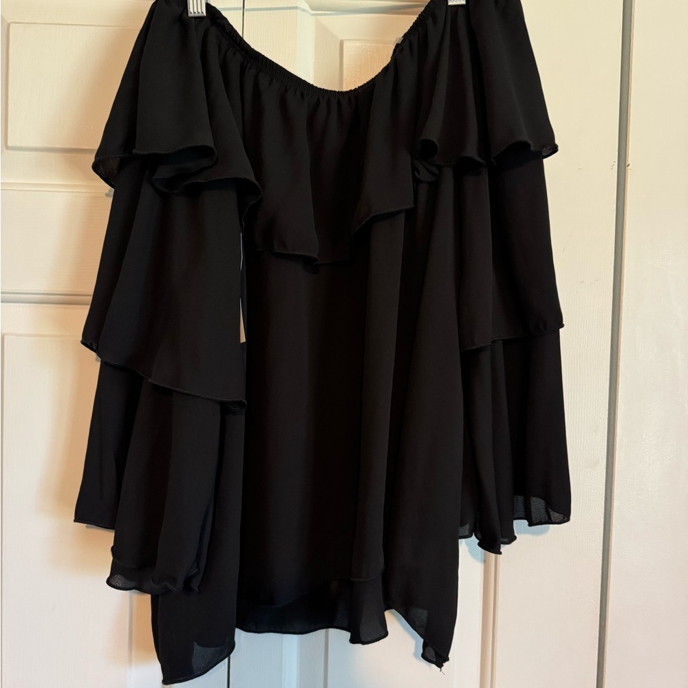 NWT Dress Up Black Off-Shoulder Ruffle Blouse